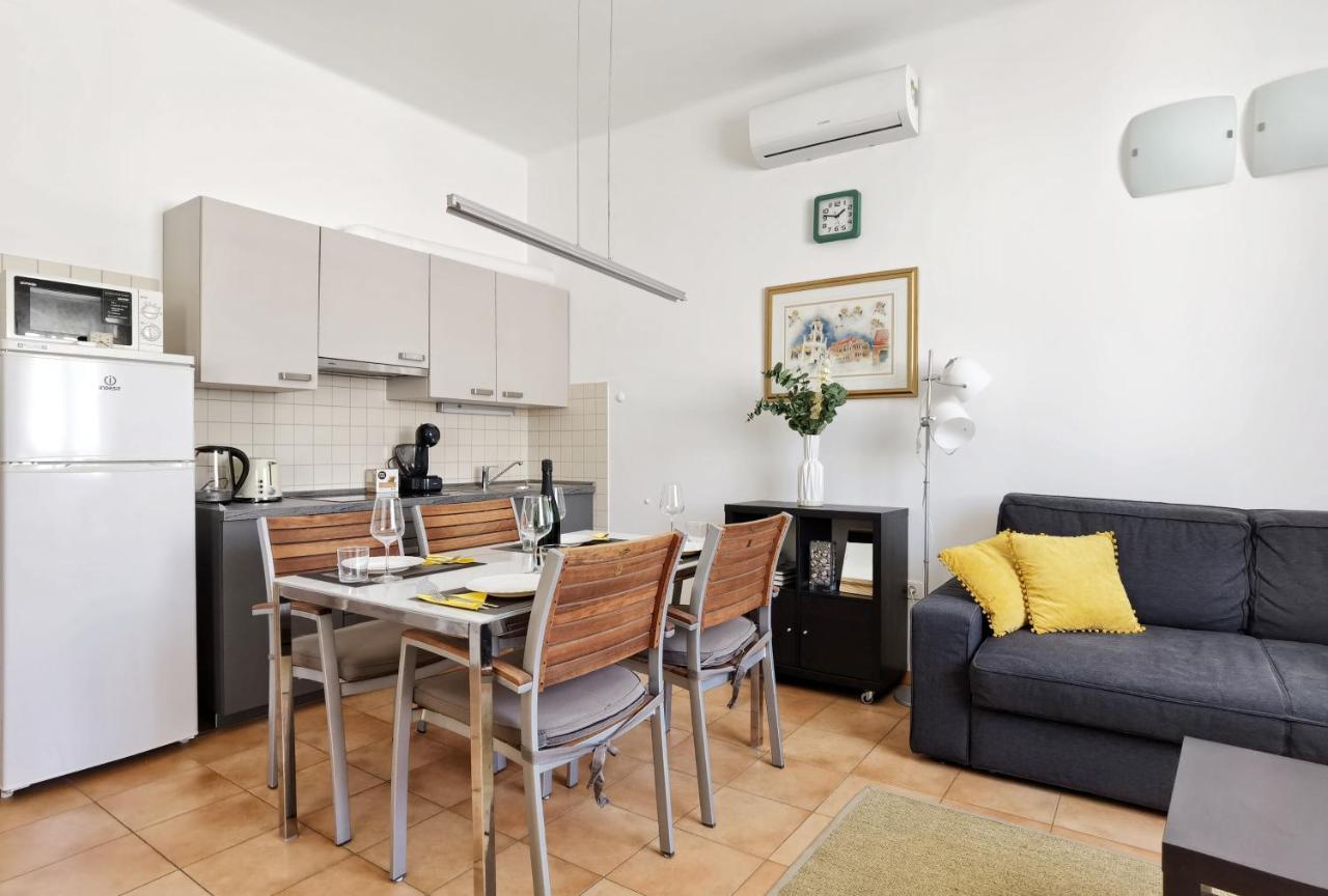 City Center Apartment Soldic Split Eksteriør billede
